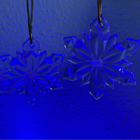 Mikasa Joyous Collection Crystal Snowflake Ornaments (2) New Without Box - Picture 3 of 12